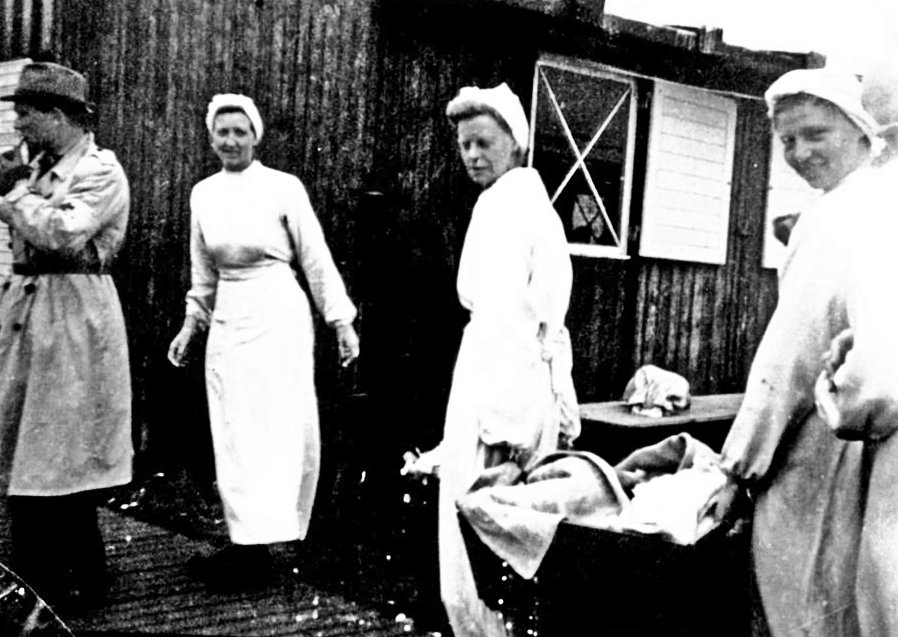 920611F004 Sygeplejersker Paa Karantaenestationen I Padborg 1945