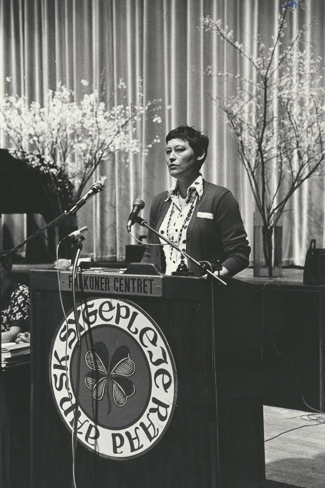 Kirsten Stallknecht på talerstolen