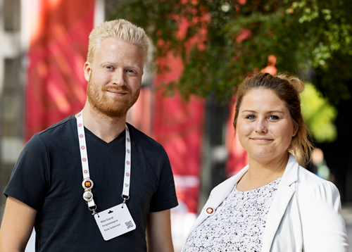 Mike Grant og Jeanette Bertelsen har begge haft en positiv oplevelse af at være førstegangsdeltagere til en kongres i Dansk Sygeplejeråd