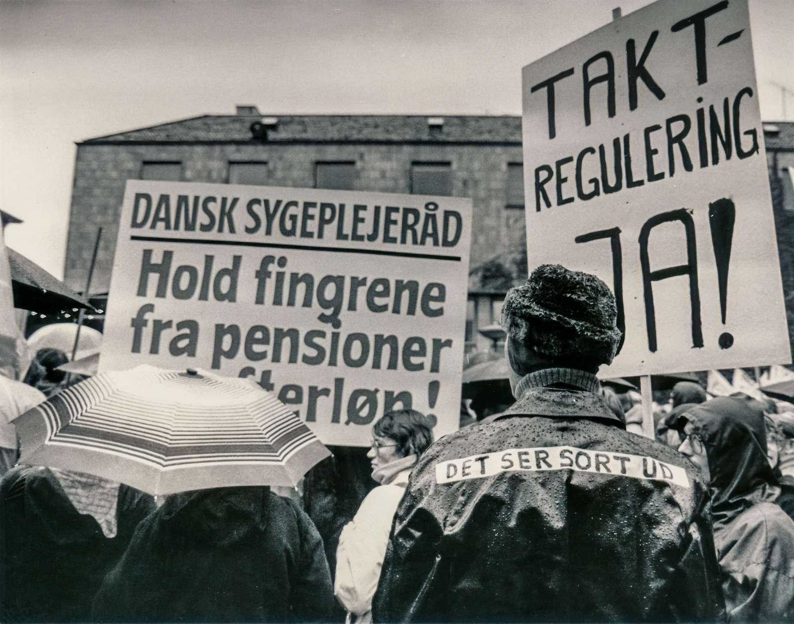 Demonstration imod regeringens indgreb i 1985 i Ålborg (6)