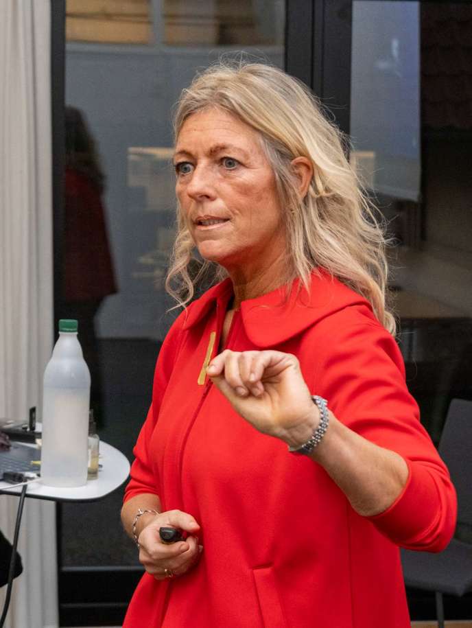 Pia Pengeplejerske (4).jpg