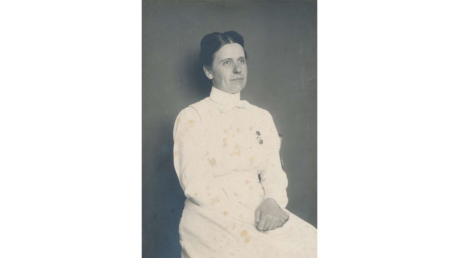 Charlotte Munck, forstanderinde på Bispebjerg Hospital, omkring 1920
