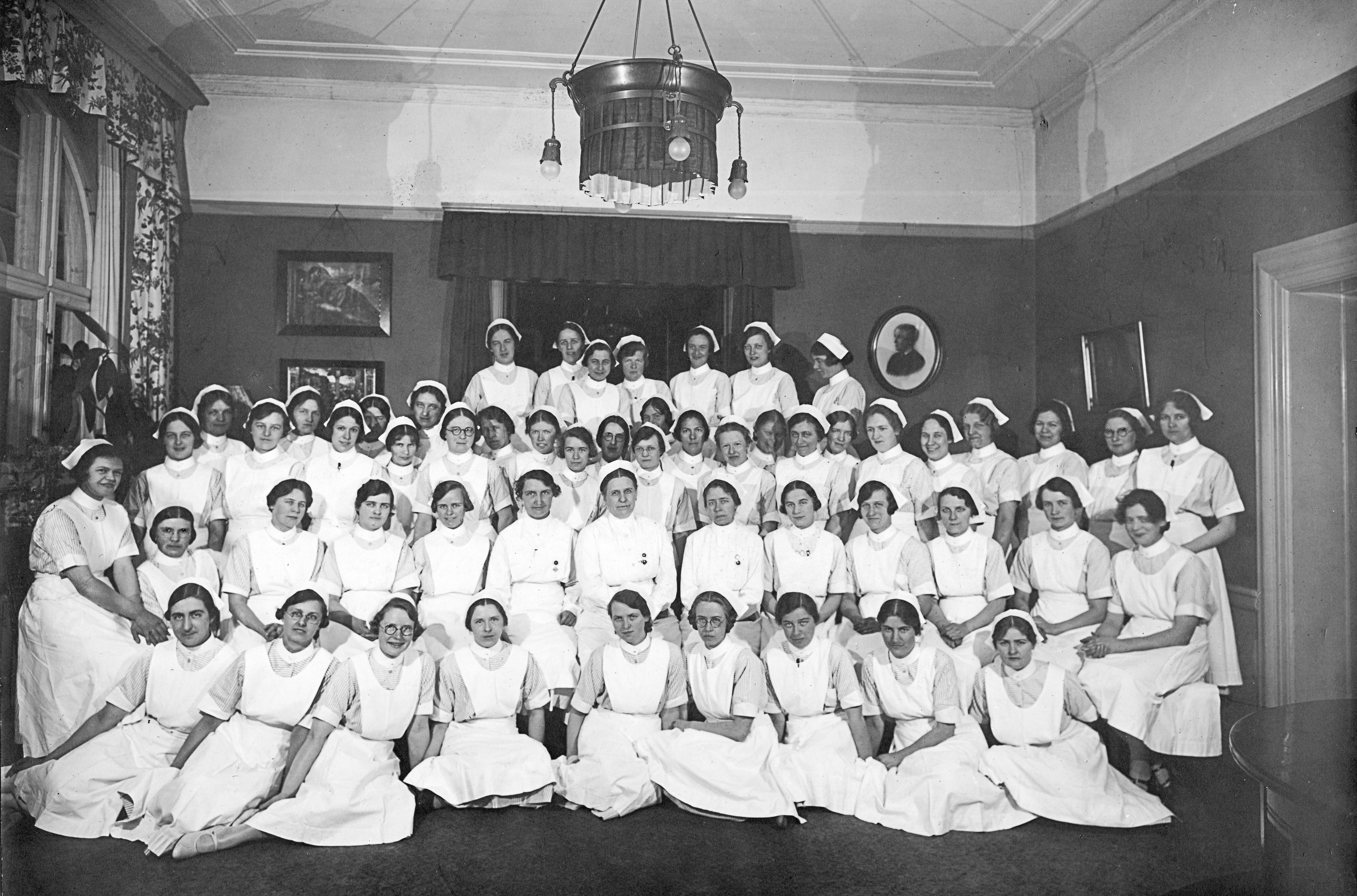 eksamenshold fra Bispebjerg Hospital i 1920`erne