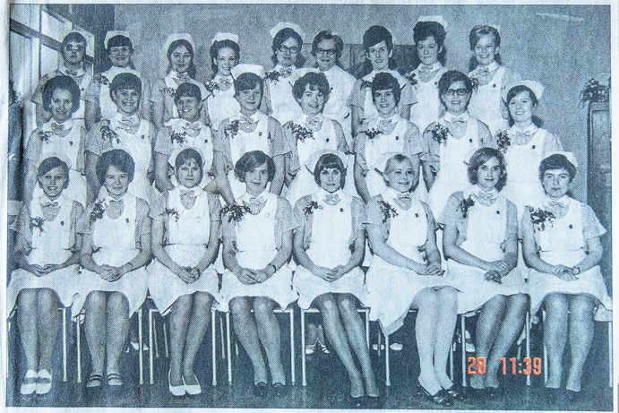 Sådan så Hold A67 ud i 1970,  da de netop var færdiguddannede sygeplejersker.  