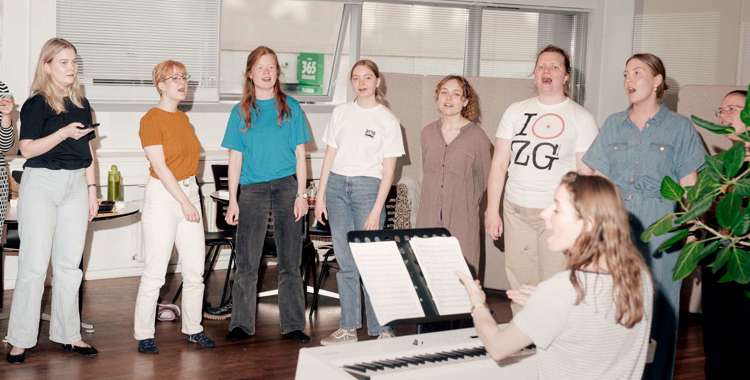 Studiestart kor reportage