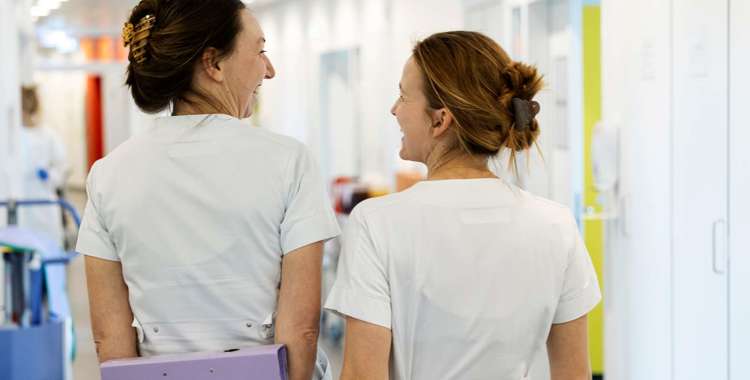 sygeplejersker glade